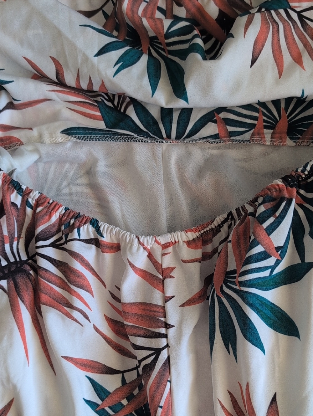 Boutique Tropical Strapless Romper in White with Palm Print Medium - Picture 5 of 7